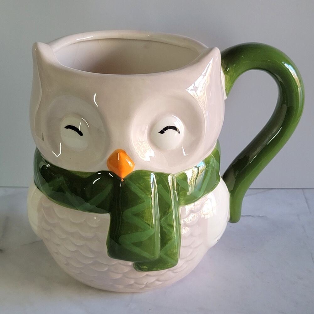 BOSTON WAREHOUSE White Snow Owl Green Scarf Large Ceramic Coffee Mug Farmhouse